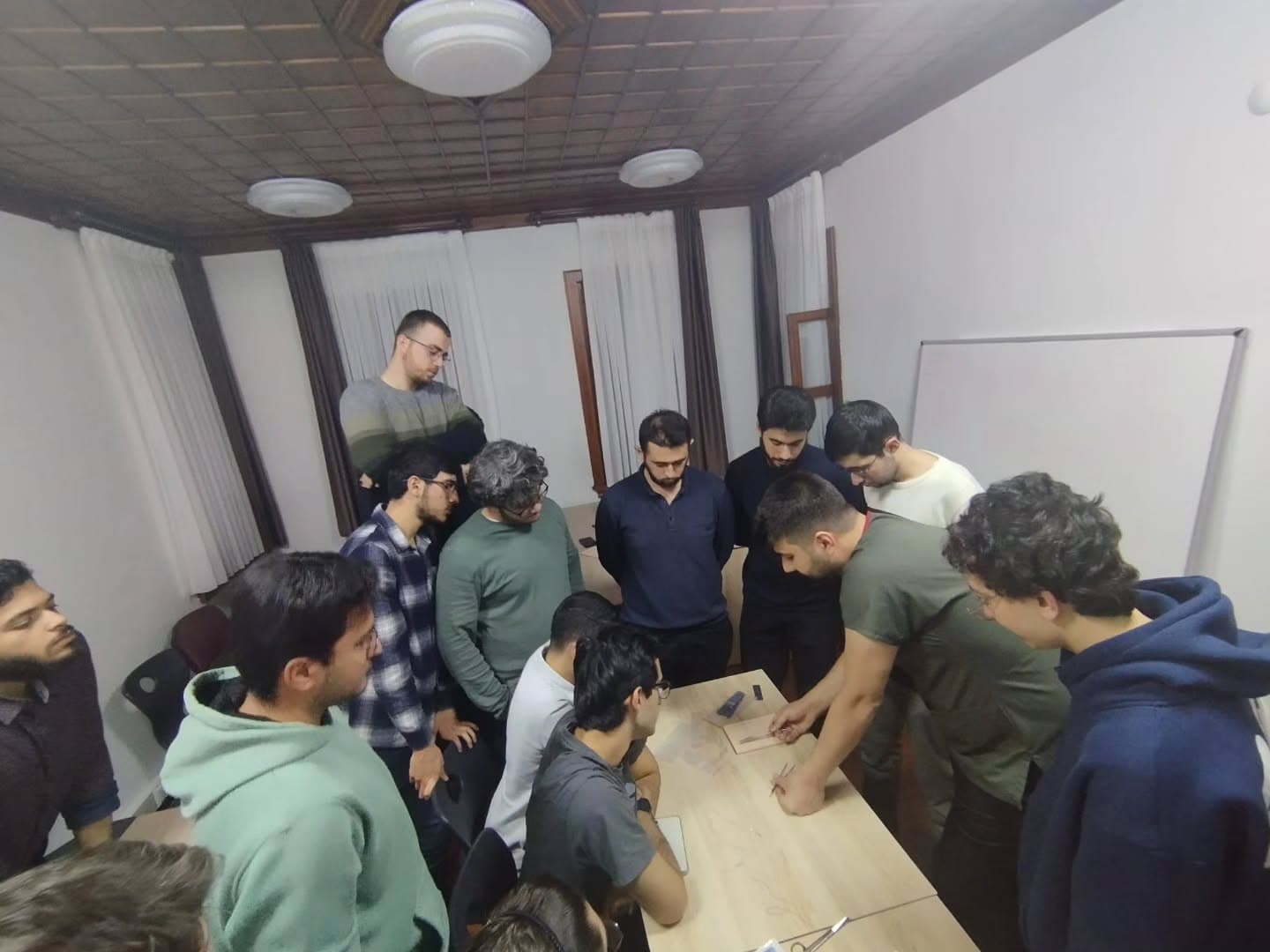 Çalışma Atölyesi: Uygulamalı Sütur Atma Teknikleri Dersi fotoğraf 2