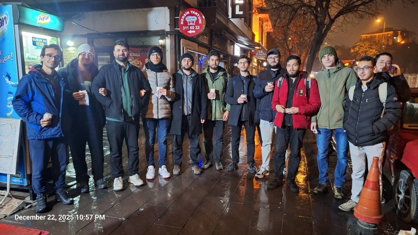 Çalışma Atölyesi: Uygulamalı Sütur Atma Teknikleri Dersi fotoğraf 3